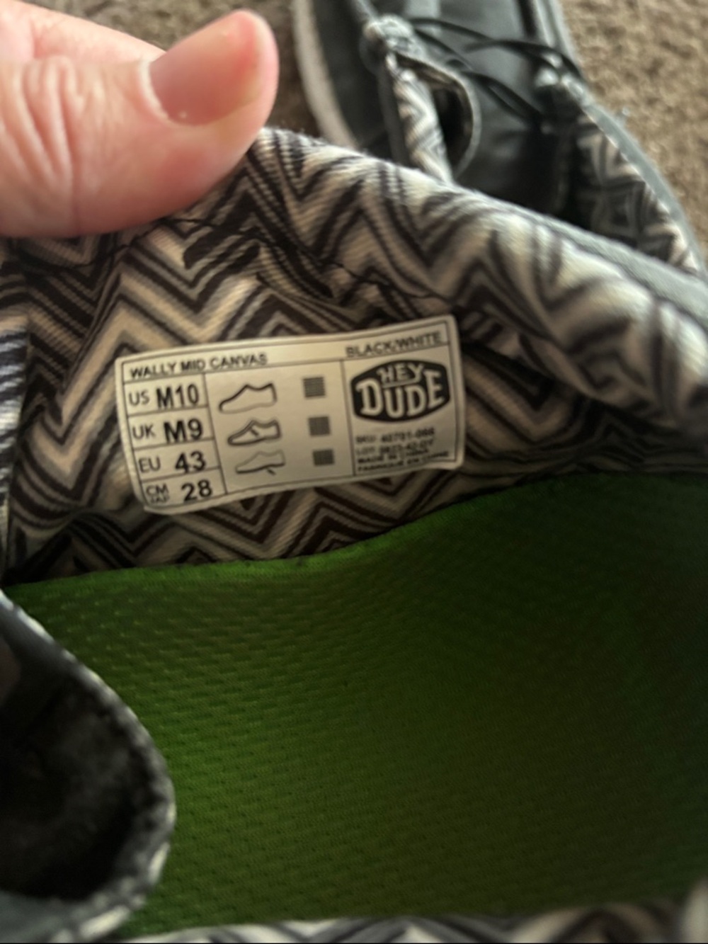 Casual Men's Black Hey Dude Wally Mid Canvas Shoes - Picture 3 of 5
